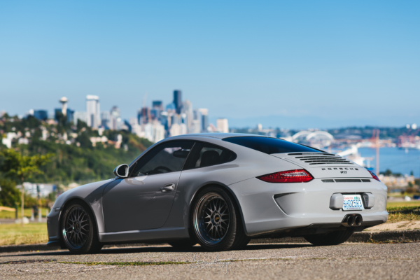 Rheena's Porsche 911 overlooking Seattle