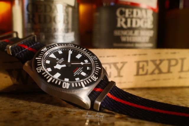Blue (strap) Monday with the Tudor Pelagos FXD
.
.
#tudor #tudorwatches #pelagos #FXD #whisky #watches #wristwatch #wristwatchcheck #wristwatches #watchcollector #watchaddicts #watchesofinstagram #photographersunited #Fujifilm #X100VI #ArminPhoto